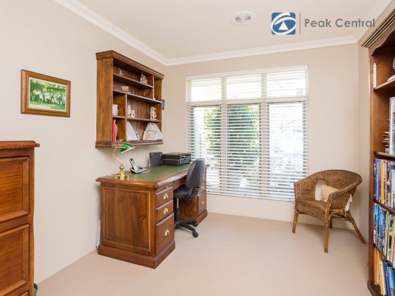 3 Chimera Terrace, Atwell WA 6164