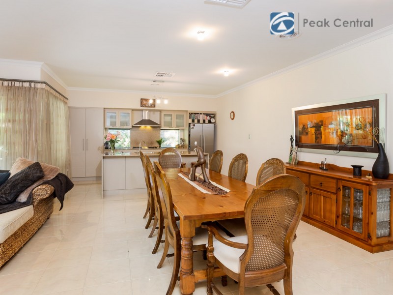 3 Chimera Terrace, Atwell WA 6164