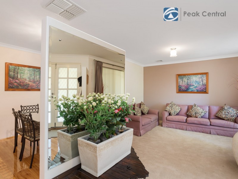 32 Folland Parade, Atwell WA 6164