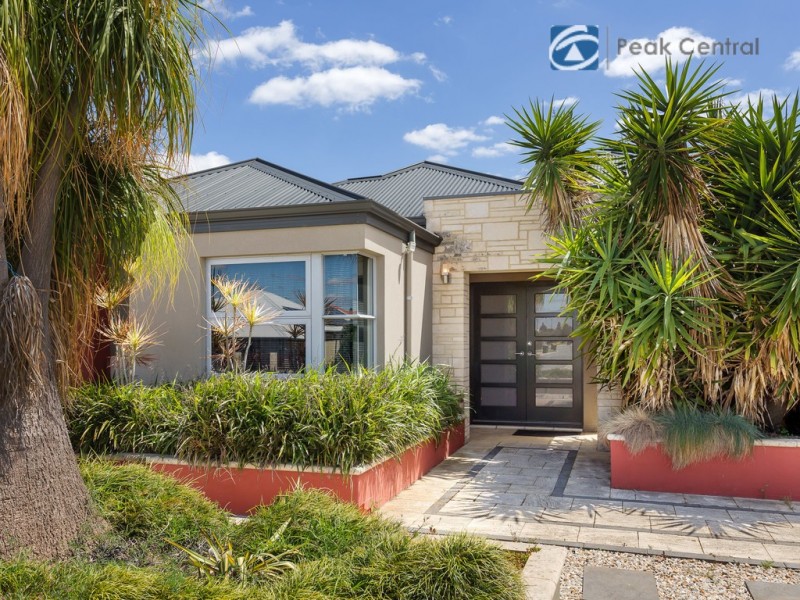 35 Caterpillar Road, Success WA 6164