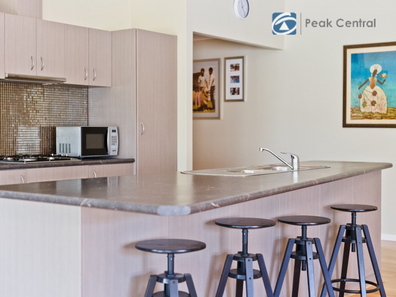 4 Cressida Parkway, Success WA 6164