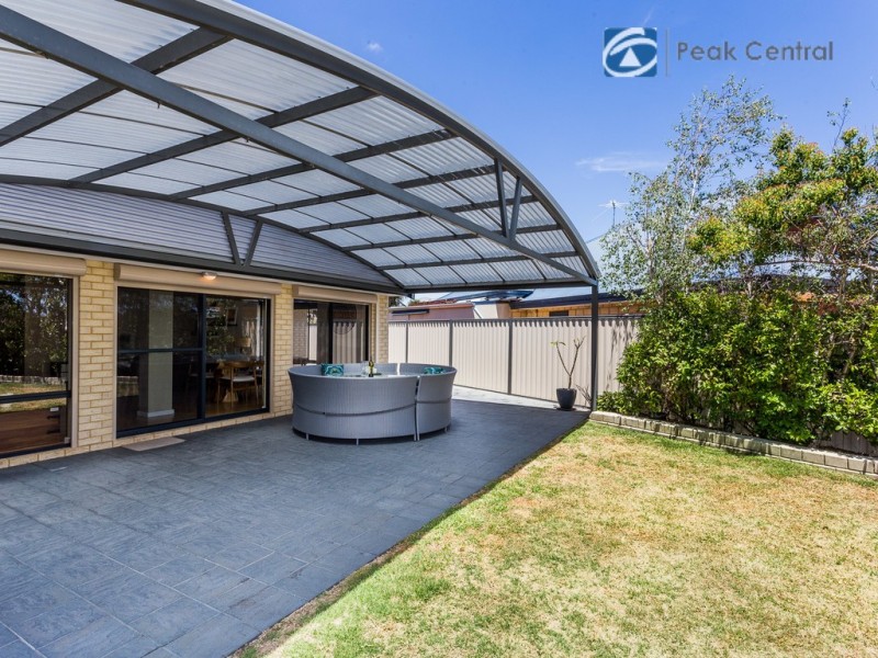 4 Cressida Parkway, Success WA 6164