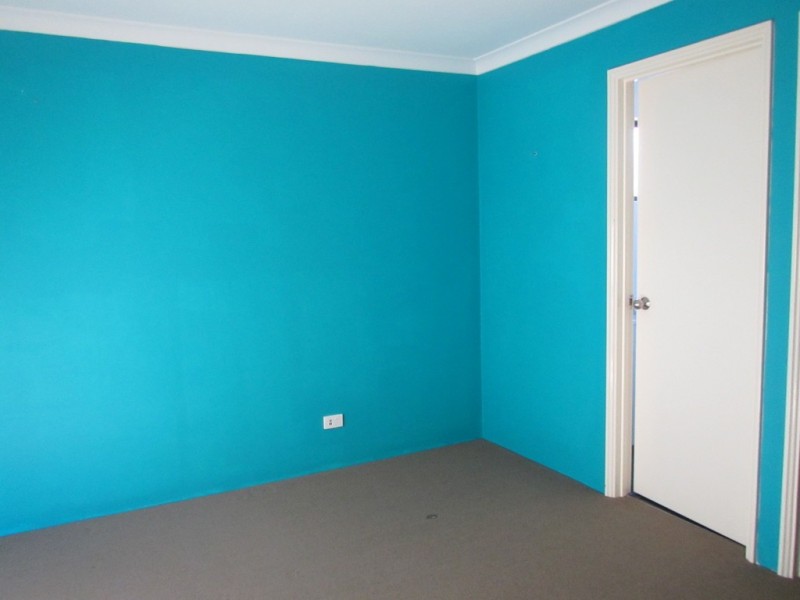 7 Barfield Road, Hammond Park WA 6164