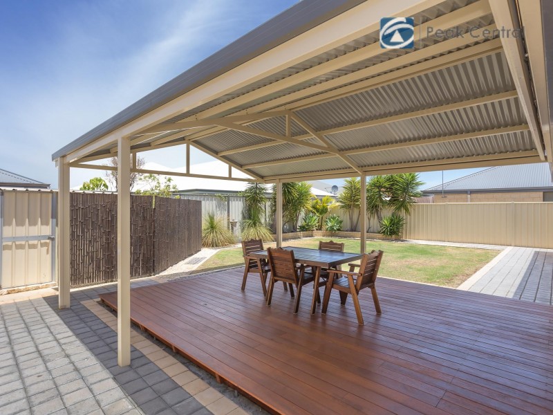 3 Jacksonia Promenade, Success WA 6164