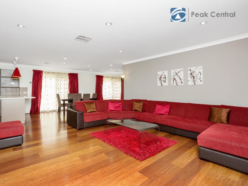 3 Jacksonia Promenade, Success WA 6164