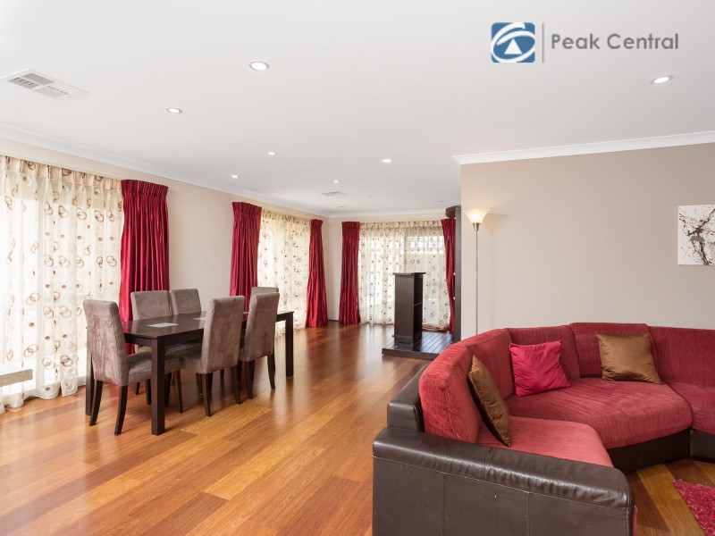 3 Jacksonia Promenade, Success WA 6164