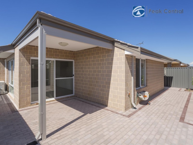 72 Sunstone Blvd, Banjup WA 6164