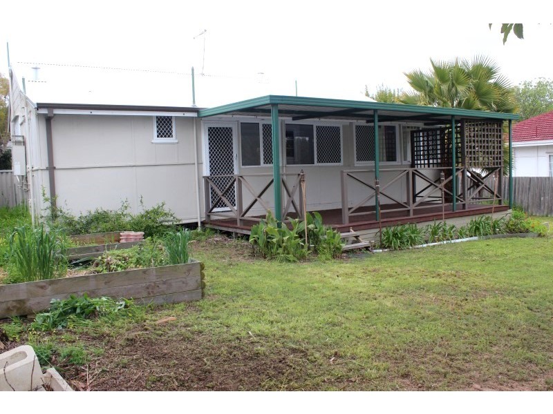 10 Sharman Street, Medina WA 6167