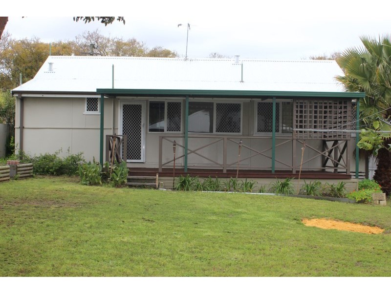 10 Sharman Street, Medina WA 6167