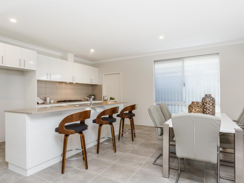 44 Apatite Street, Banjup WA 6164