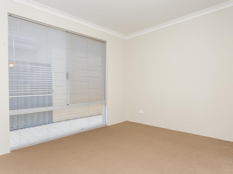 44 Apatite Street, Banjup WA 6164