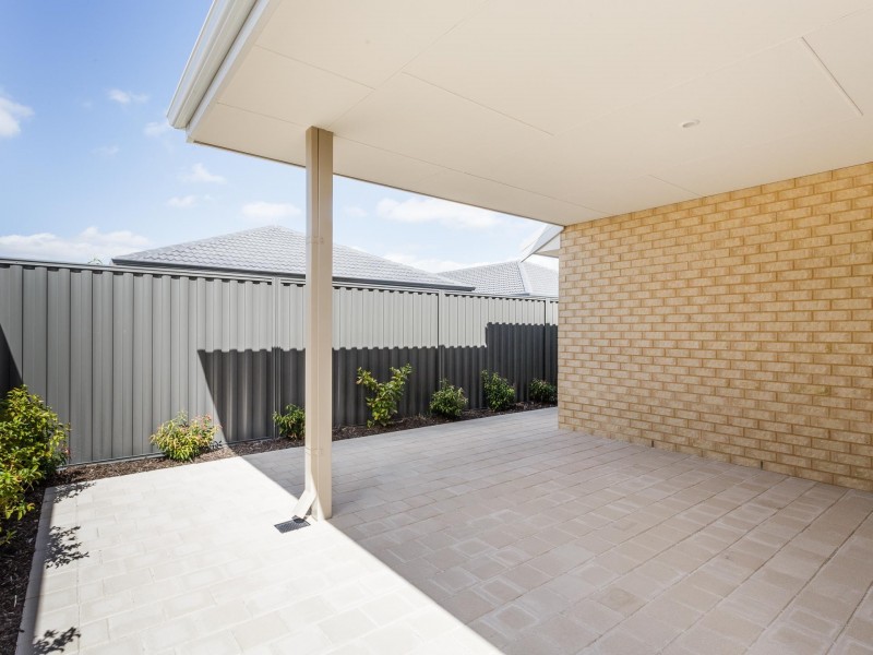 44 Apatite Street, Banjup WA 6164