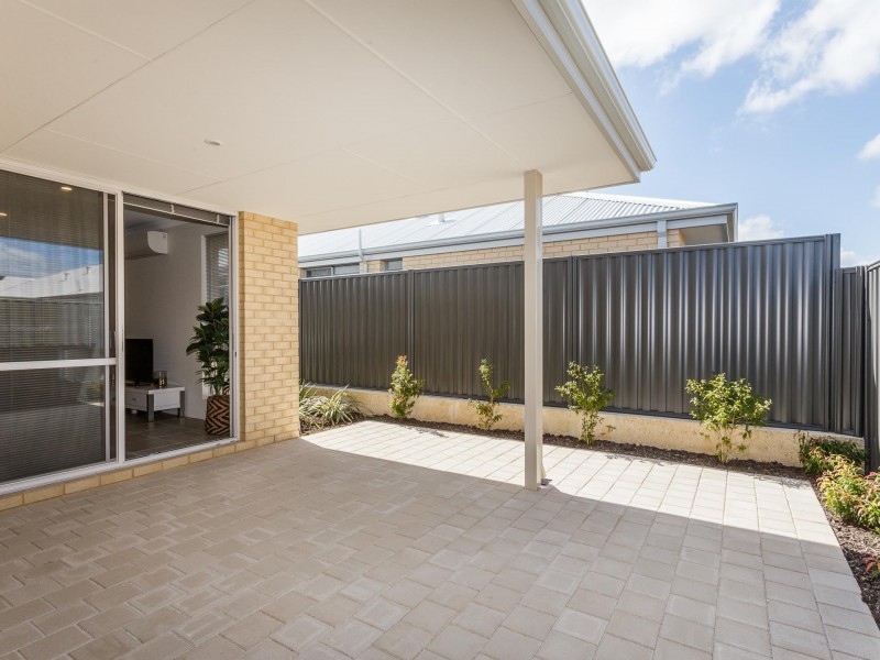 44 Apatite Street, Banjup WA 6164