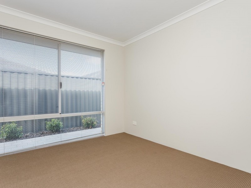 44 Apatite Street, Banjup WA 6164