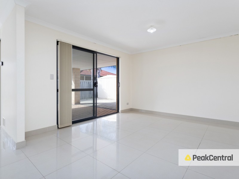 41 McCubbin Loop, Seville Grove WA 6112