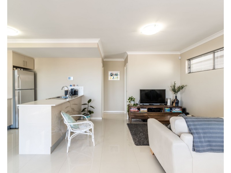 1/210 Kooyong Road, Rivervale WA 6103