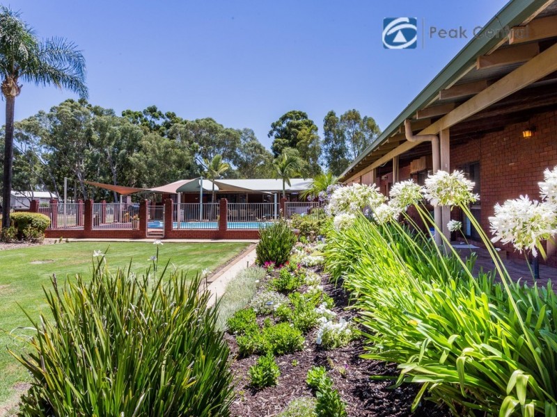 14 Craghill WAY, Oakford WA 6121