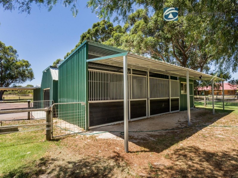 14 Craghill WAY, Oakford WA 6121