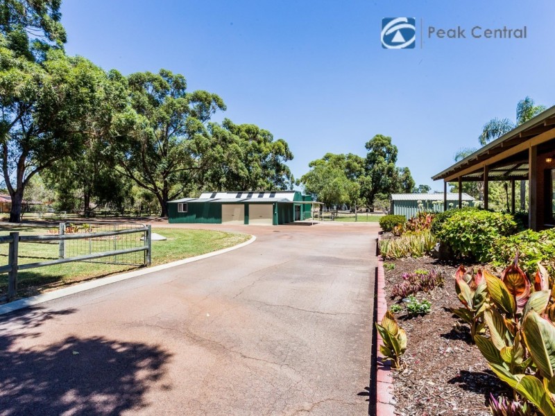 14 Craghill WAY, Oakford WA 6121
