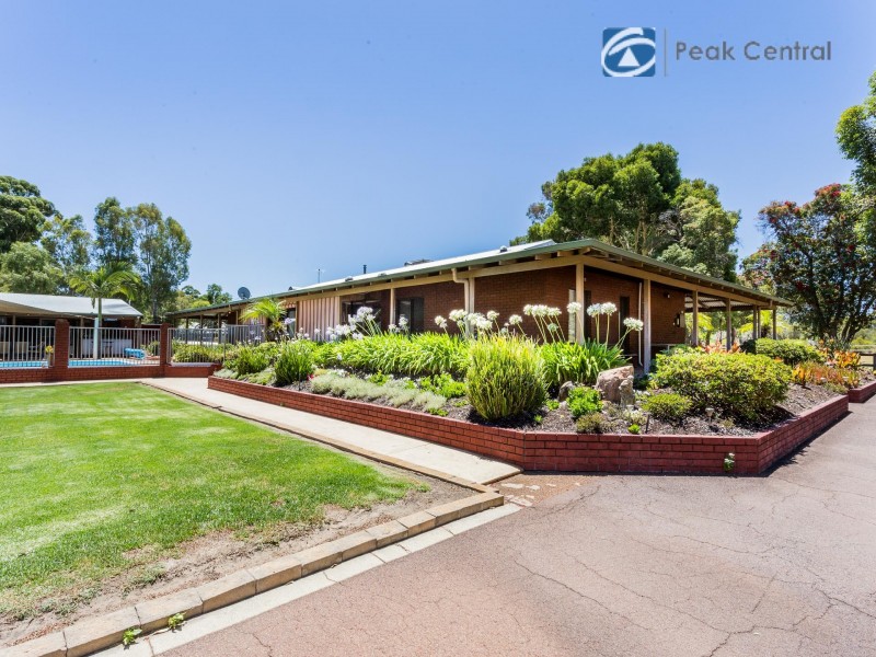 14 Craghill WAY, Oakford WA 6121
