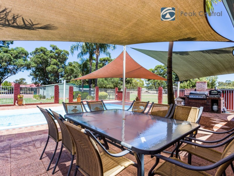 14 Craghill WAY, Oakford WA 6121