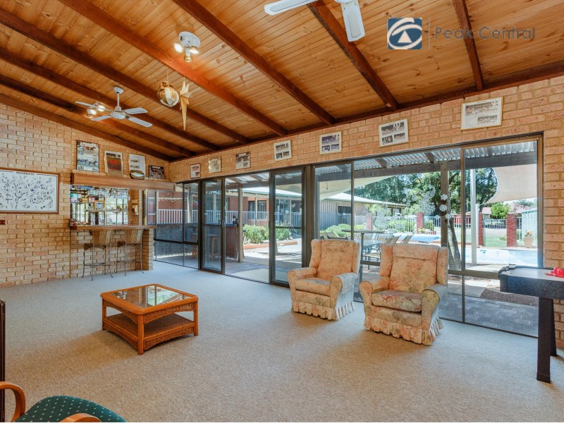 14 Craghill WAY, Oakford WA 6121