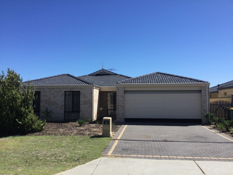 8 Ostling Ave, Bertram WA 6167
