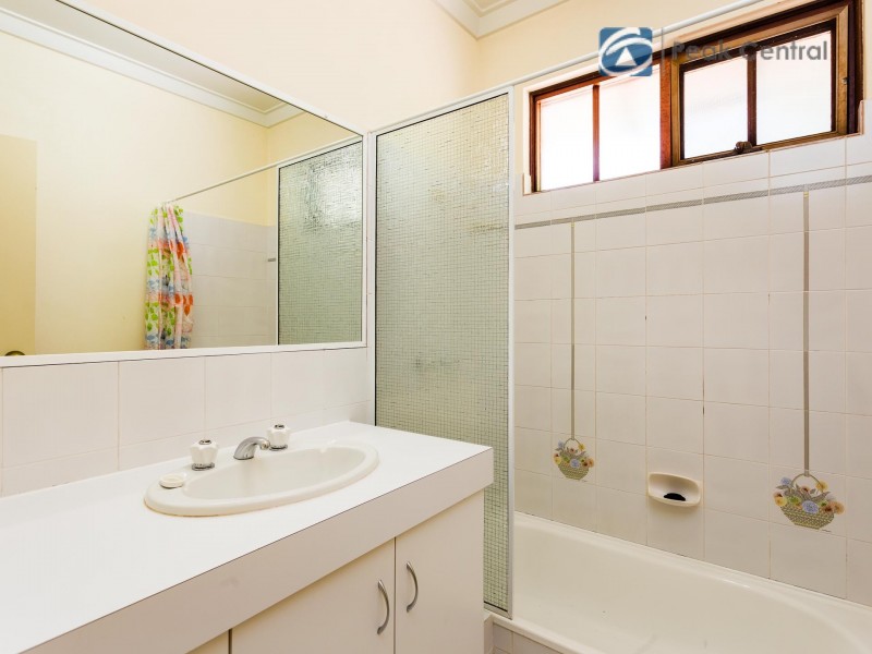 1/17 Dee Road, Applecross WA 6153