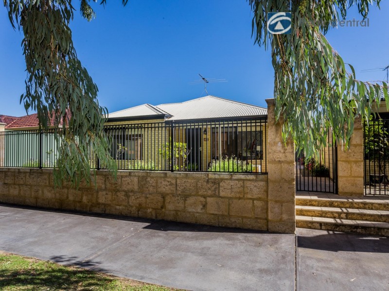 43 Paperbark Lane, Atwell WA 6164