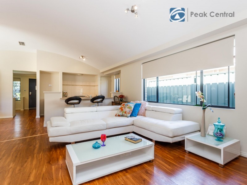 43 Paperbark Lane, Atwell WA 6164