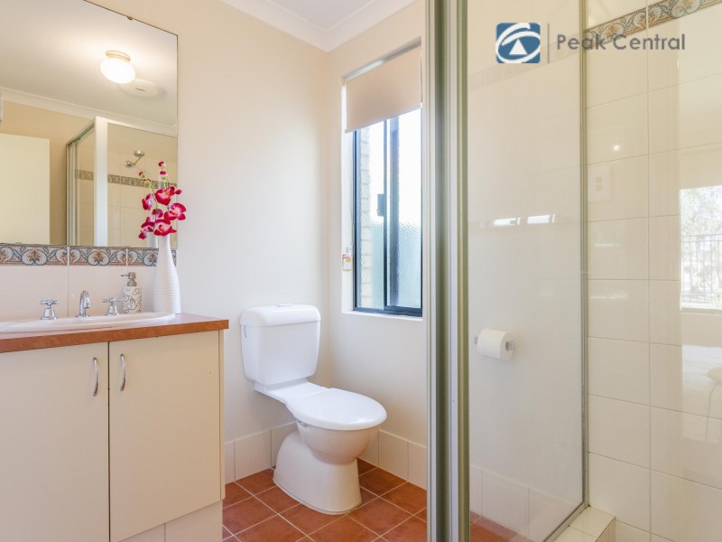 43 Paperbark Lane, Atwell WA 6164