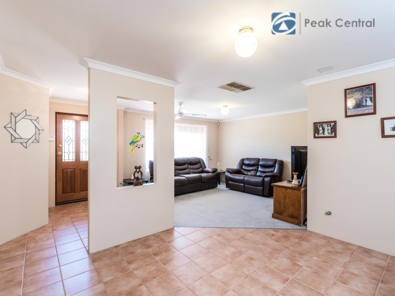 30 Molloy Circuit, Atwell WA 6164