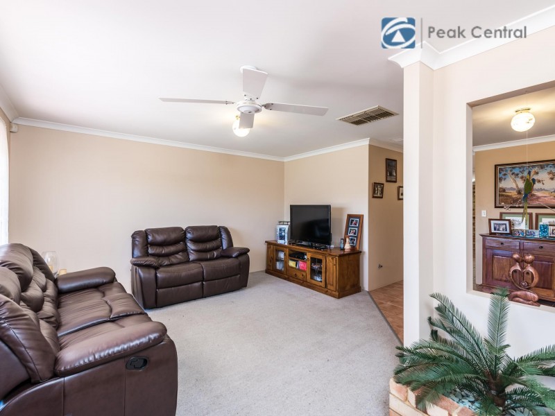30 Molloy Circuit, Atwell WA 6164