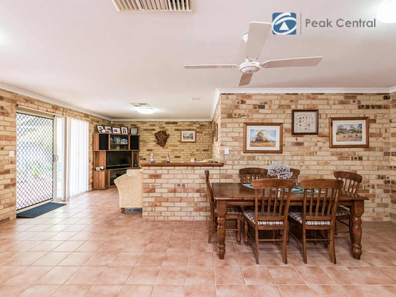 30 Molloy Circuit, Atwell WA 6164