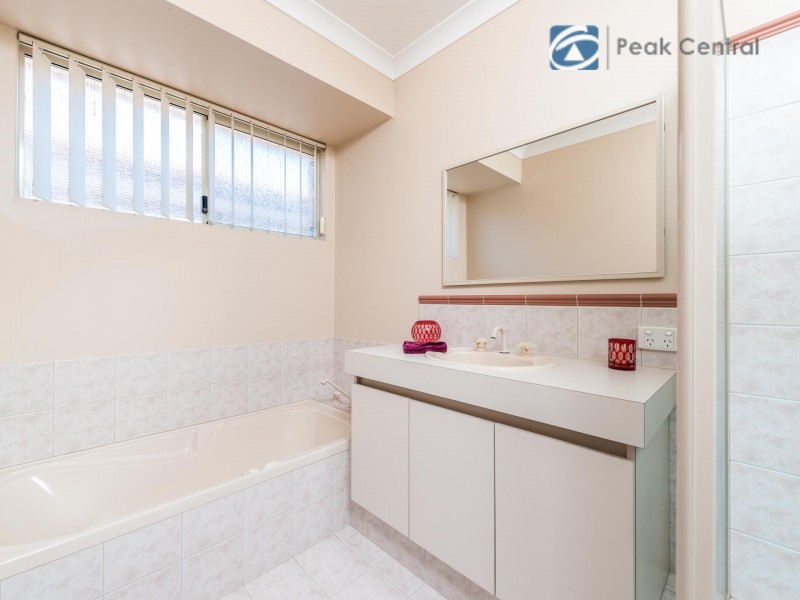 30 Molloy Circuit, Atwell WA 6164