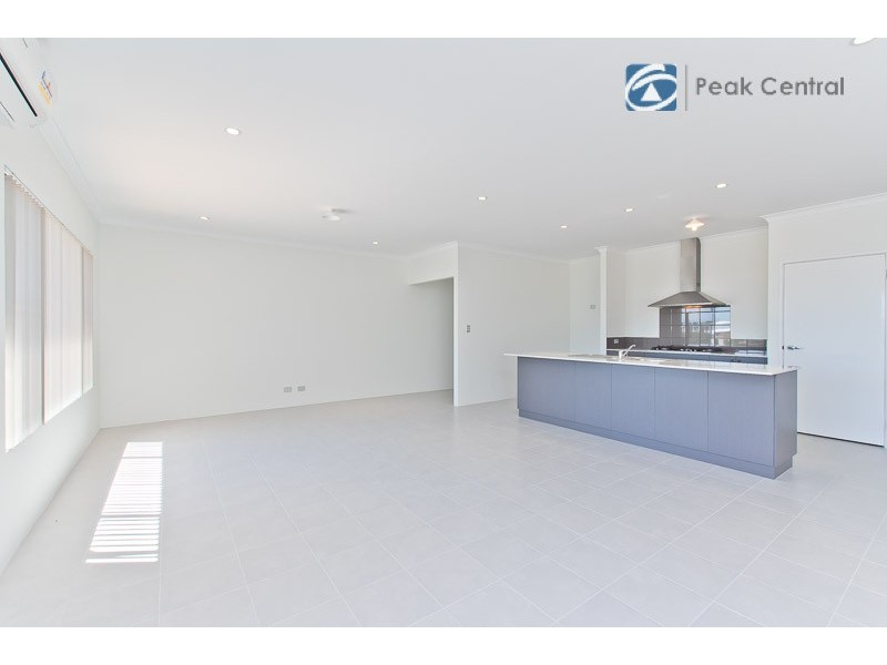 41 Bruny Meander, Wandi WA 6167