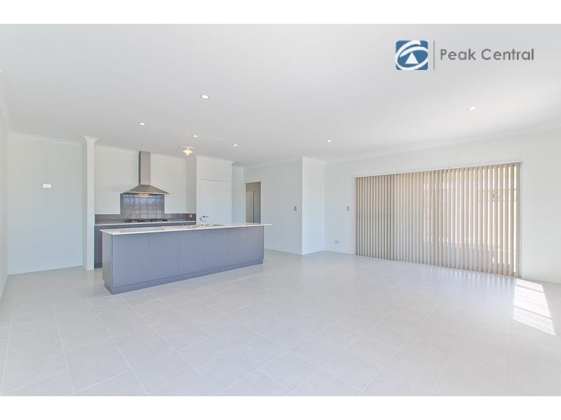 41 Bruny Meander, Wandi WA 6167