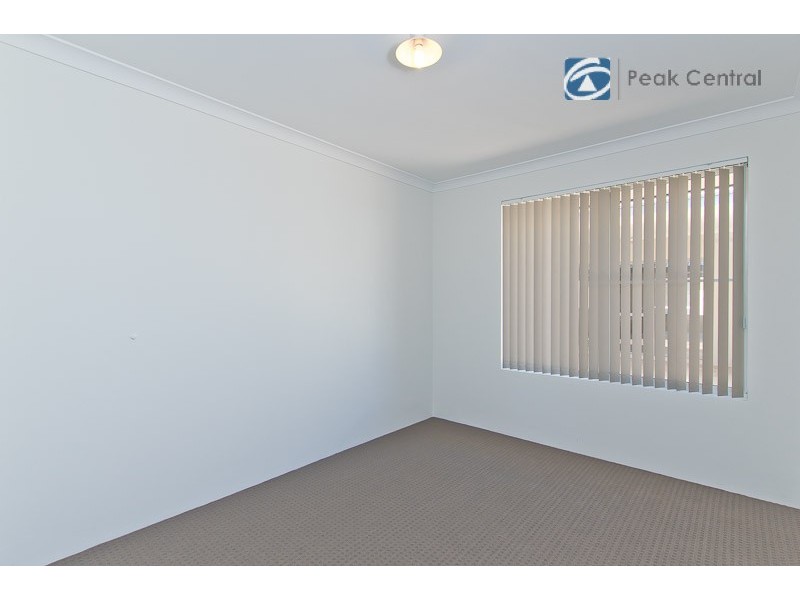 41 Bruny Meander, Wandi WA 6167