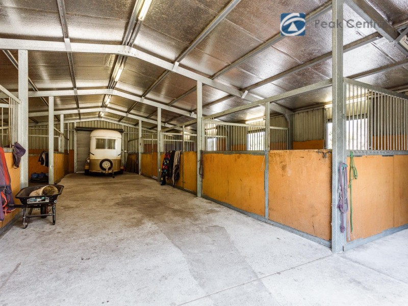 43 Blair Road, Oakford WA 6121