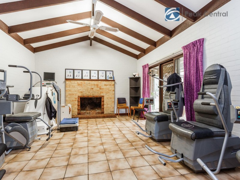 43 Blair Road, Oakford WA 6121