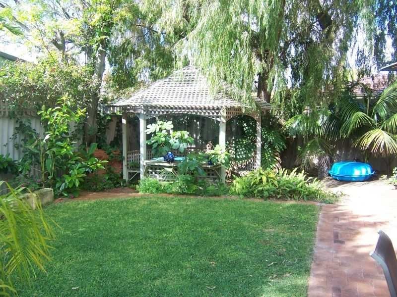 66A Carlisle Street, Shoalwater WA 6169