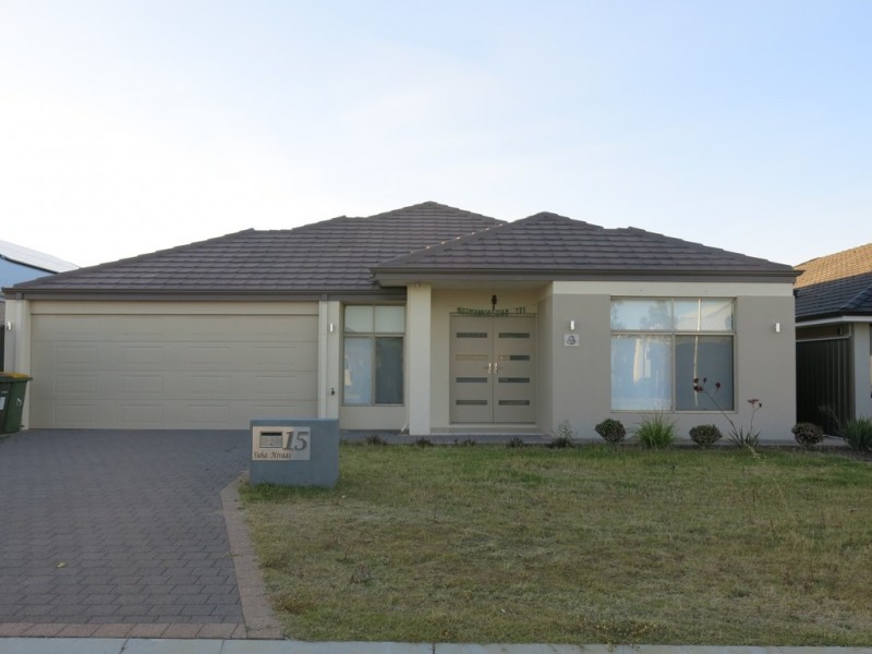 15 Hickman Drive, Piara Waters WA 6112