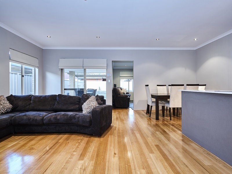 5 Modong Nook, Success WA 6164