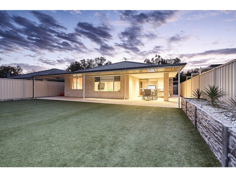 5 Modong Nook, Success WA 6164