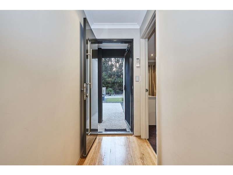 5 Modong Nook, Success WA 6164