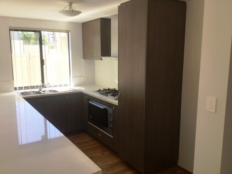 U3/2 Pearson Drive, Success WA 6164