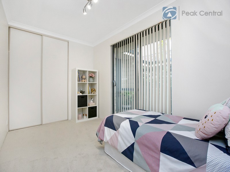 20 Jagoe Loop, Willagee WA 6156