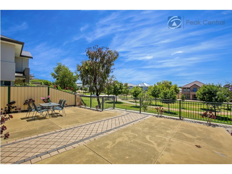 6 Jesmond Lane, Success WA 6164