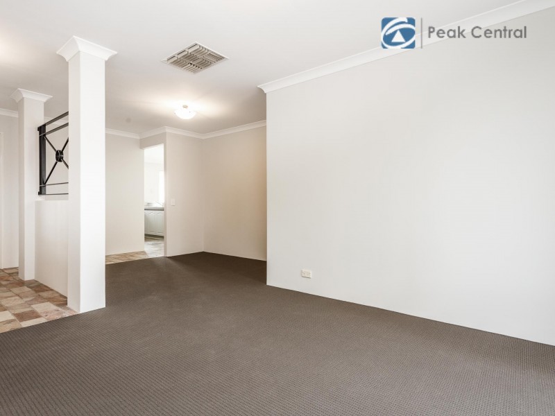 4 Bosci Court, Atwell WA 6164