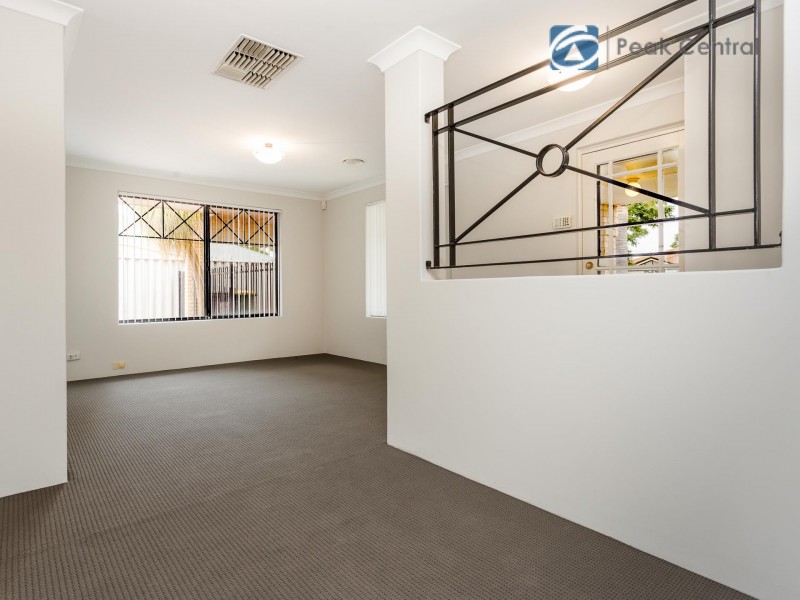 4 Bosci Court, Atwell WA 6164